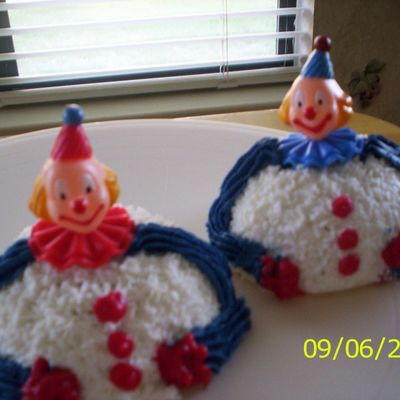 Clown Cupcakes