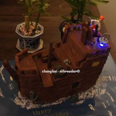Capt'n Bones And His Pirate Ship