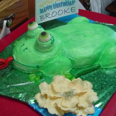 Birthday_Frog_Side.jpg