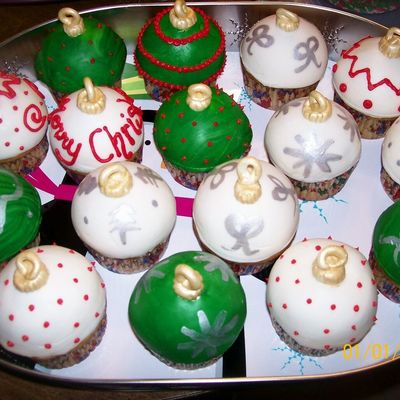 Ornament Cupcakes