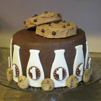 Milk And Cookies Cake