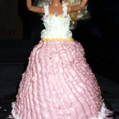 Barbie Cake