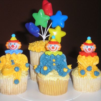 Clown Cupcakes