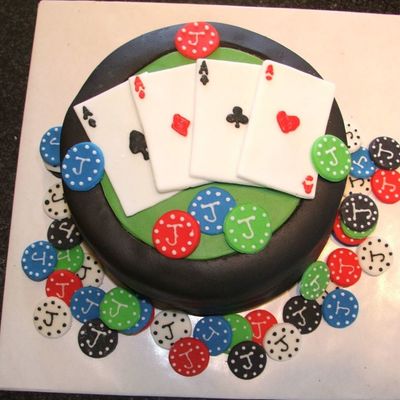Poker Groom's Cake