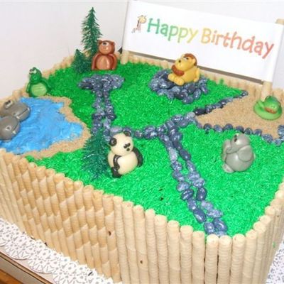 Zoo Birthday Cake