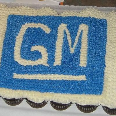 Gm Cupcake Cake