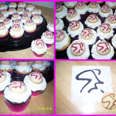 Spin Class Logo Cupcakes
