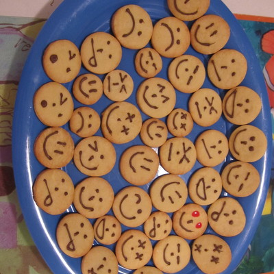 Emoticon Cookies