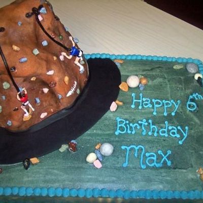 Rock Climbing Cake