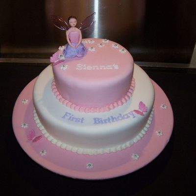 Sienna's First Birthday Cake