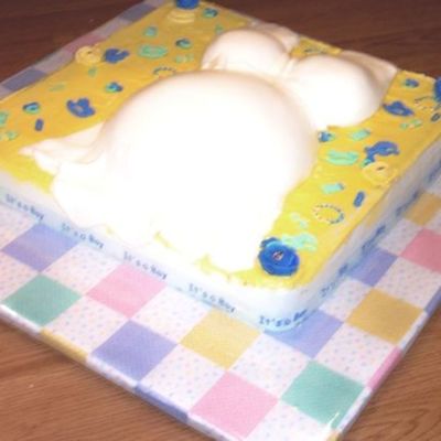 Pregnant Belly Baby Shower Cake