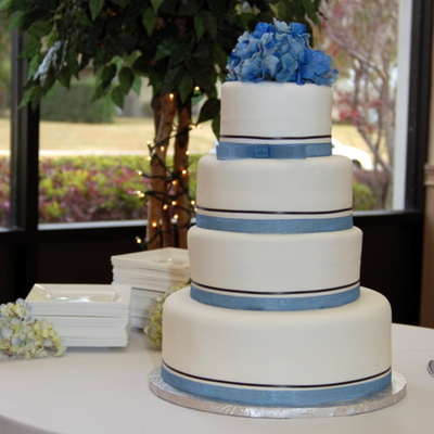 New Year's Eve Wedding Cake