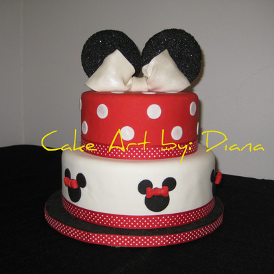 Minnie Mouse Cake