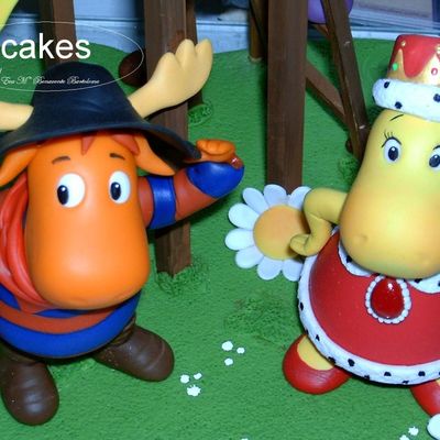 Bacyardigans Top Cake