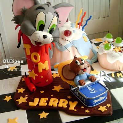 Tom & Jerry Cake
