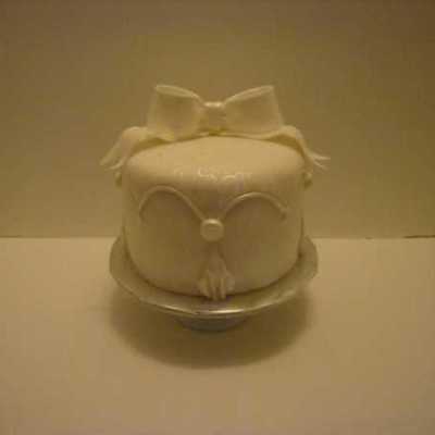 Small Wedding Cake