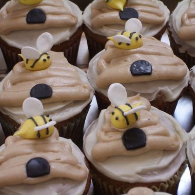Beehive Cupcakes