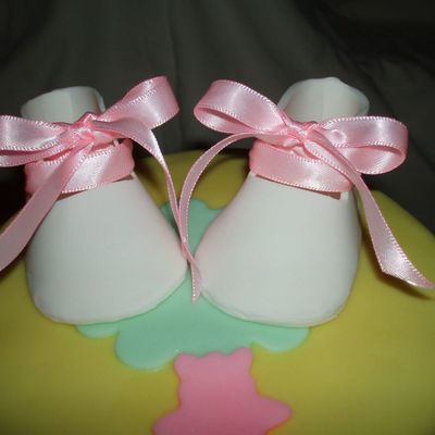 Gumpaste Baby Booties