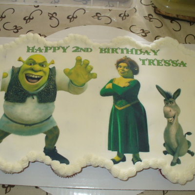 Shrek Cupcake Cake