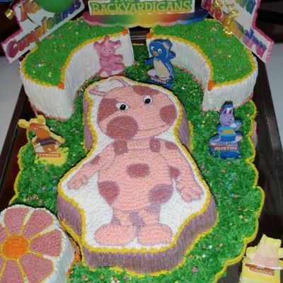 Backyardigans Uniqua