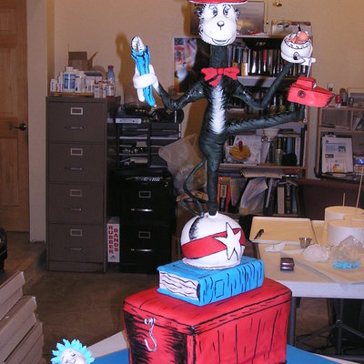 Cat In The Hat Baby Shower Cake