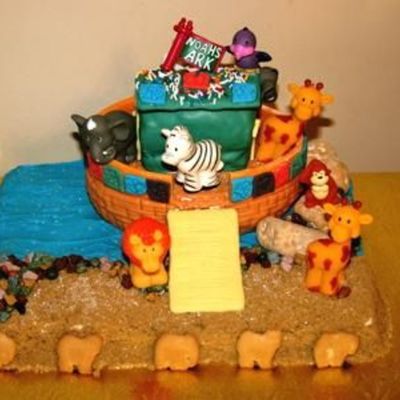 Noah's Ark 3D Cake