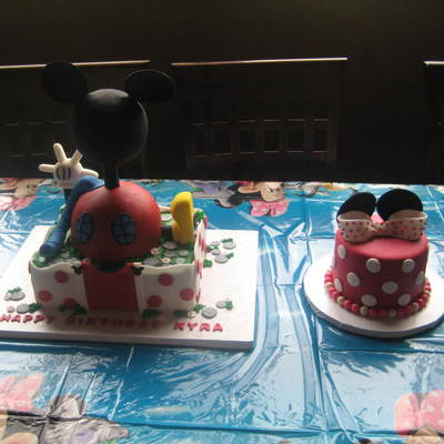 Mickey Mouse Clubhouse And Mini Minnie Mouse Cake