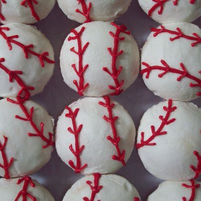 Baseball Cupakes