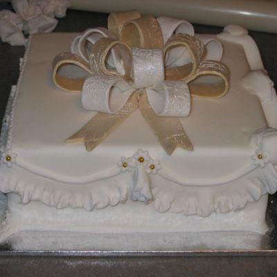 Klara Johnson Cake Class