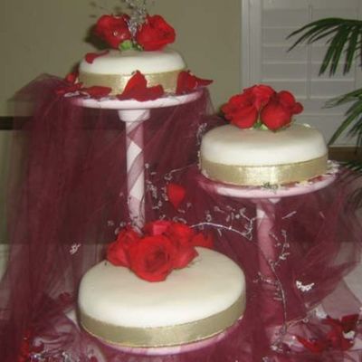 My First Attempt At A Wedding Cake