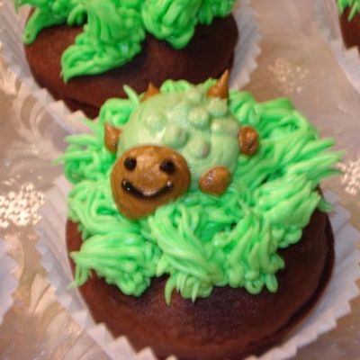 Buttercream Turtle Cupcakes