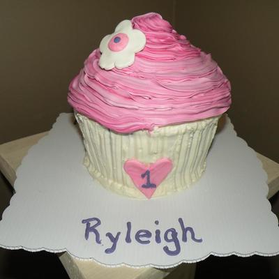 Giant Cupcake