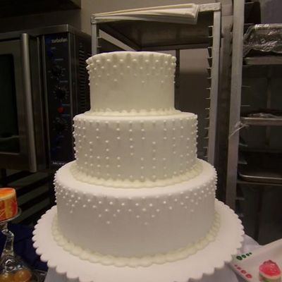 Wedding Cake For School