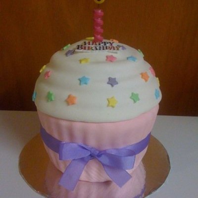 Giant Cupcake