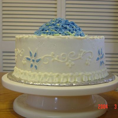 Dress Design With Buttercream Hydrangeas