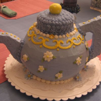 Teapot Cake