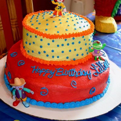 Jo Jo Circus Cake