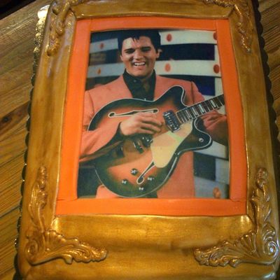 Guilded Elvis Grooms Cake