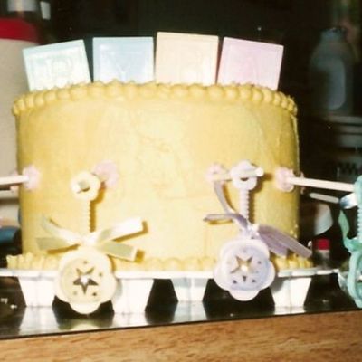 Baby Shower (Yellow)