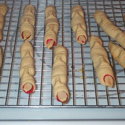 Witch Fingers