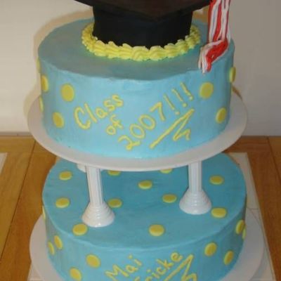2 Tier Graduation Cake