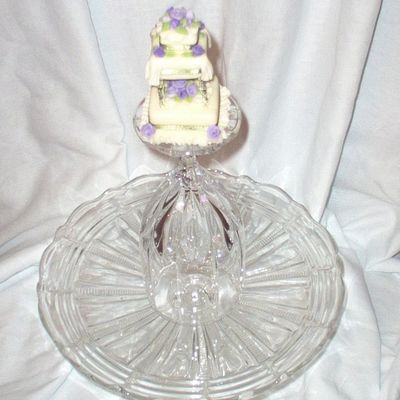 Ultra Mini Wedding Cake 1