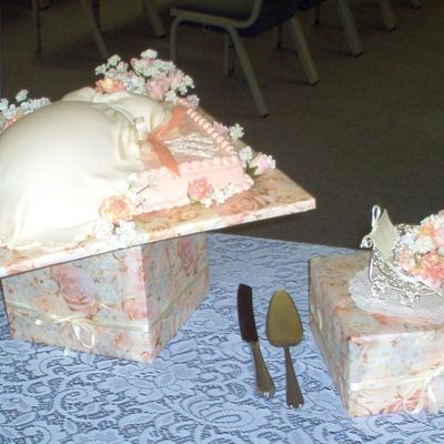 Baby Shower Cake Displayed