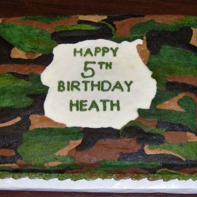 Cammo_Cake_800.jpg
