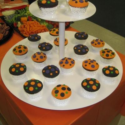 Halloween Dot Cakes