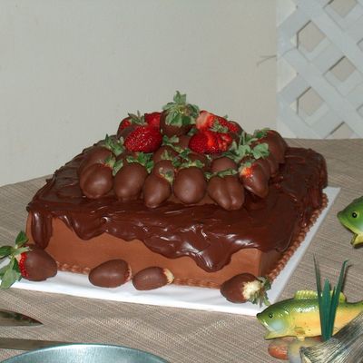 Key Wedding Groom's Cake