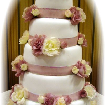 Fondant Wedding Cake
