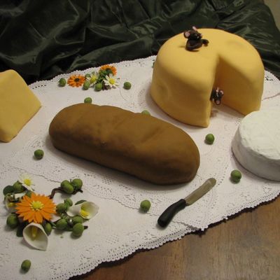 Mouse And Cheese Cake