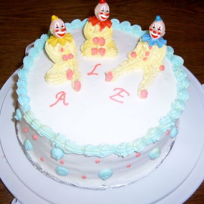 Course 1 Clown Cake