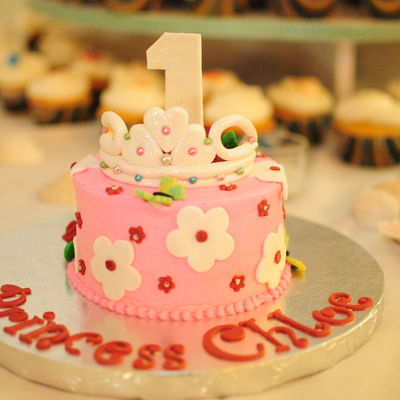 Chloe's Smash Cake